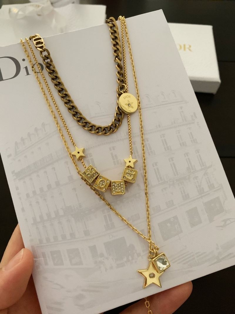 chr1st1an D10r necklaces